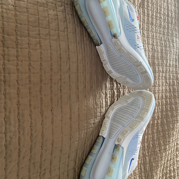 Nike Air Max 270 ‘Olympic Rings’ with box